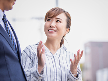 8月までの期間限定！英語通訳・翻訳業務／時給2300円