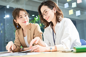 会計仕訳入力などの会計事務