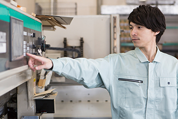 【2.3カ月の期間限定】機械部品の加工オペレーター