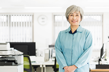 綺麗な工場施設内での清掃業務