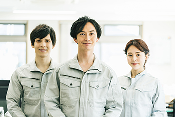 【交替×モクモク作業】金属製品の検査・機械オペレーター