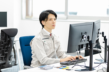 大手企業での評価アシスタント業務／長期／土日休み