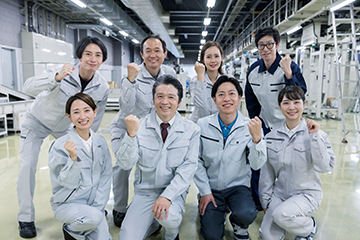 直接雇用の可能性あり！小型金属部品の加工・組立作業