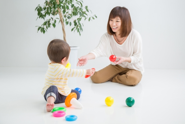 幼稚園教諭 私立幼稚園 副担任業務 経験者優遇