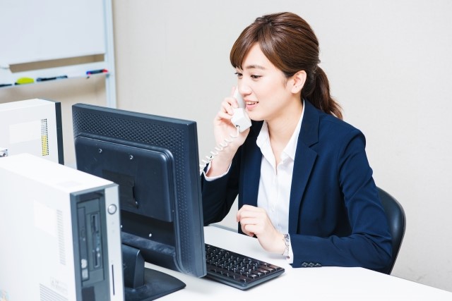 【即日~】\業界未経験OK/1日6時間45分勤務でワークライフバランス重視◎大手老舗の特許事務所で≪総務≫安定基盤のある環境!【WEB登録面談実施中】