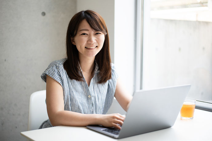 【即日~長期】総合商社*OA機器の操作に慣れていれば応募可能♪弊社より紹介実績多数!職場のスタッフ達の人柄に定評あり◎駅から徒歩1分!通勤ラクチン!≪営業事務≫【WEB登録面談実施中】
