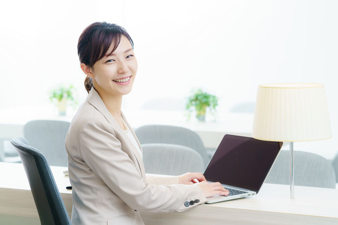 【即日~直接雇用前提】\雰囲気の良い職場と評判/週3日×1日5H~相談OK!残業なし★一部在宅もご相談可!弊社から紹介実績あり♪会計事務所≪税務補助≫【WEB登録面談実施中】