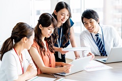 契約社員への人材紹介　人事労務