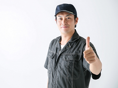 カゴ車を用いた家具の運搬業務