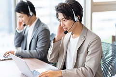 契約社員への人材紹介　コンビニ加盟店からのお問合せ対応