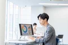 契約社員への人材紹介　レポート作成事務