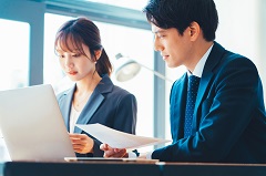 10/6開始　海外留学支援制度の申請に係る書類チェック業務