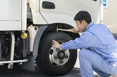 二日市エリア　有名自動車メーカー整備業