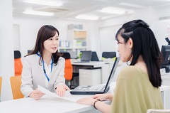パート・アルバイト　市役所内　窓口業務