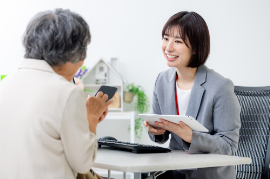 携帯ショップ 接客スタッフ