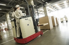 糸島エリア フォークリフト作業スタッフ 条件相談可能