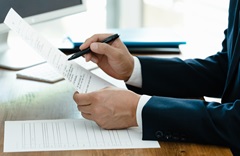 短期　海外留学生への奨学金申請書類 確認業務