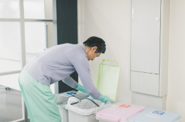 岩国米軍基地 清掃員　Club Iwakuni