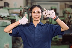 勤務時間固定可能　機械オペレーター業務