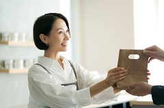 新宿　催事販売