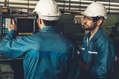 日勤も夜勤も◎選べる勤務時間♪かんたん機械オペレーター