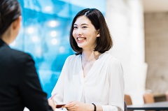 ＊百貨店内カード窓口業務＊