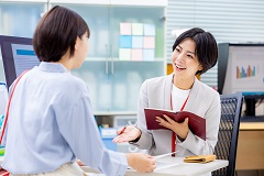 営業社員募集　派遣会社で企業やり取り・労務管理