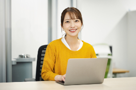 採用業務に係る事務【関西】