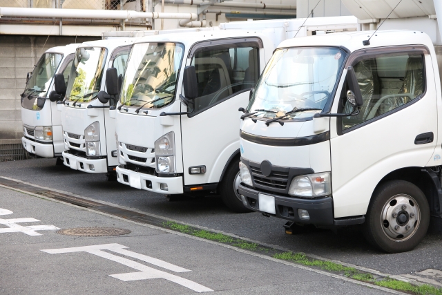 日祝固定休み/高時給/大型車両の回送・陸送ドライバー