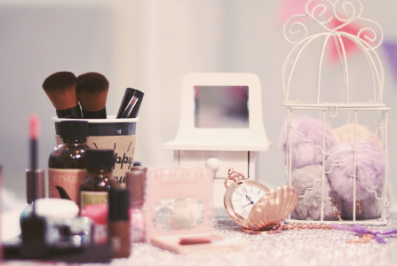 横浜ルミネ　化粧品・コスメの推奨販売　月1日～OK