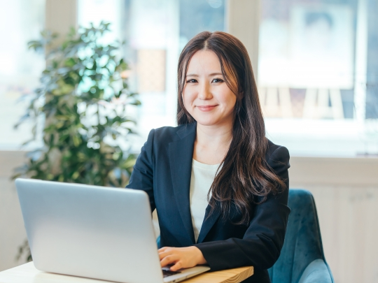 【高時給1900円!】NTTGコンサル企業で契約事務＠半蔵門