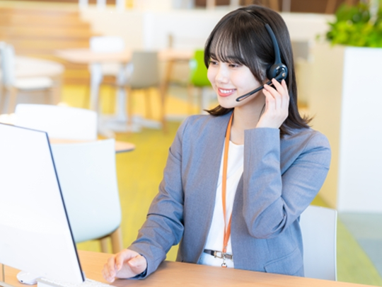 土日祝休み＊メール・チャットメイン！法人からの問い合わせ対応＠みなとみらい