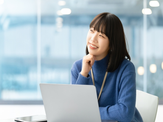 【高時給1950円!】未経験OK！！経費申請や契約手続きなど*ユニット秘書
