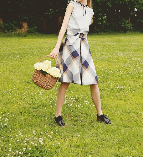 人気の婦人服販売　ブルーレーベルクレストブリッジ