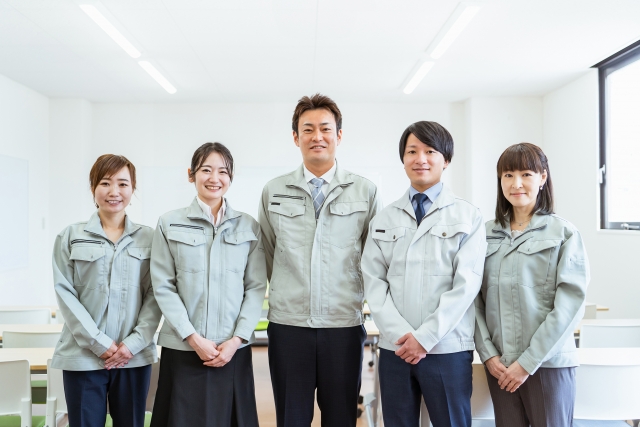 医薬品の包装製造スタッフ