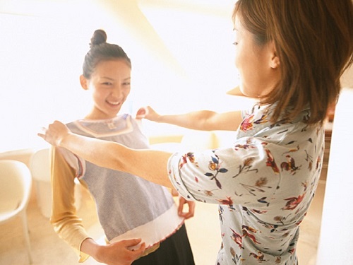 短期の婦人カジュアル販売 3/11.14