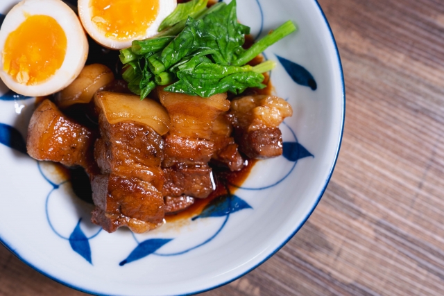 豚角煮などお肉総菜販売