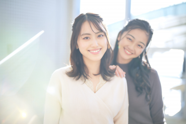 レディースアパレルショップオープニングスタッフ募集