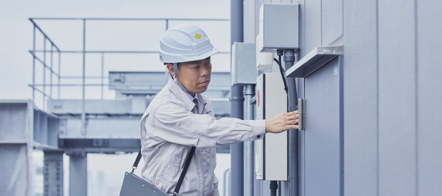 肥後橋駅／建物巡回点検／土日祝休み／年間休日125日／残業少ない／安定企業／西区