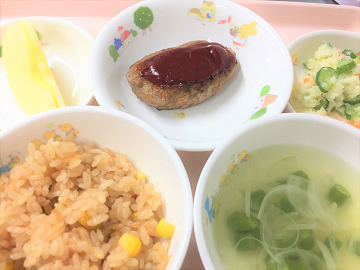扶養内OK!9時~14時×週2~3日|小規模保育園の給食調理スタッフ