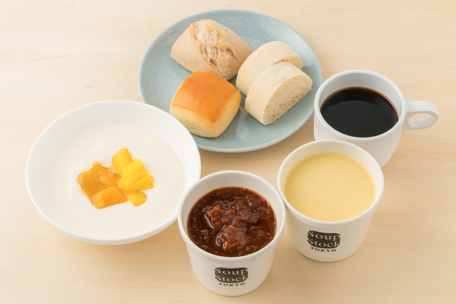 ホテル朝食スタッフ
