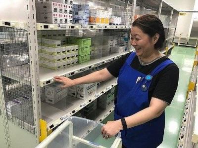 医薬品物流センターでの軽作業