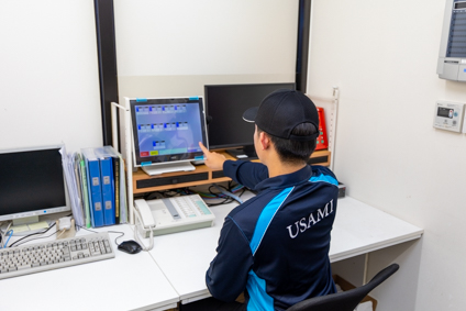 セルフガソリンスタンドスタッフ