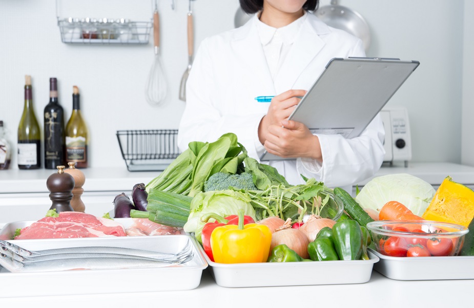 【栄養士資格をお持ちの方、料理好きな方必見！】介護施設での調理補助のお仕事！車通勤可＠下館