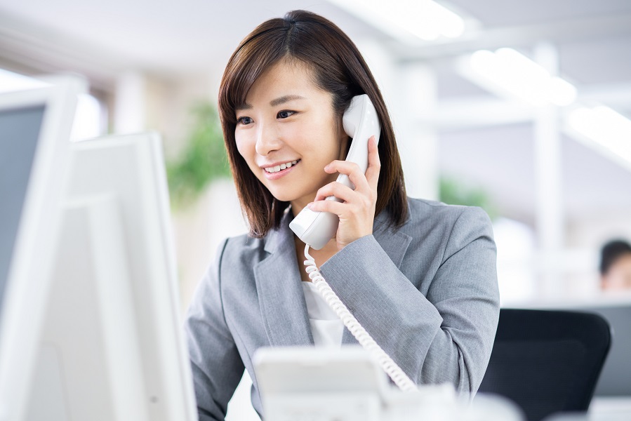 ＜17時までの時短もOK！/月28万以上可能♪＞エネルギー系企業で営業事務♪＠西新宿