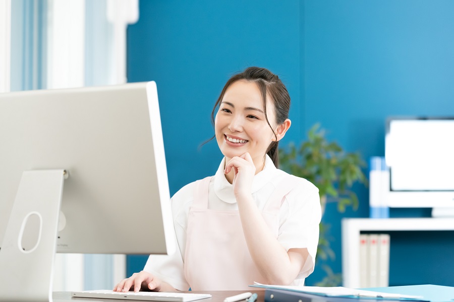 未経験OK！正社員★高級有料老人ホーム＜サンシティ銀座EAST＞でのフロント受付＠勝どき