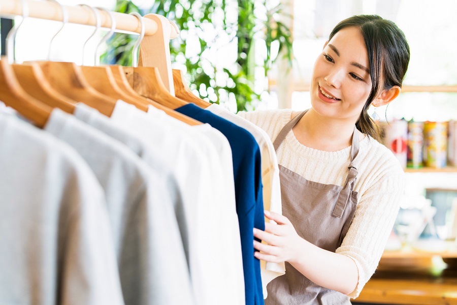 7月末までの期間限定☆服飾品などの雑貨販売やスムージー販売スタッフ＠東急プラザ銀座