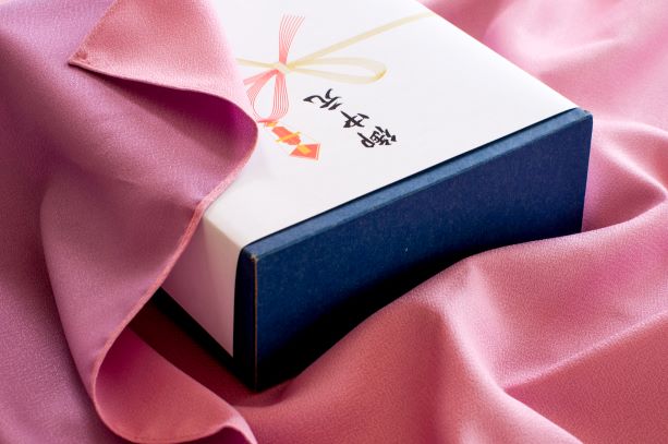 【短時間でサクッと稼げる！】短期×未経験OK！中元期カウンターPC承り業務＠小田急百貨店ふじさわ