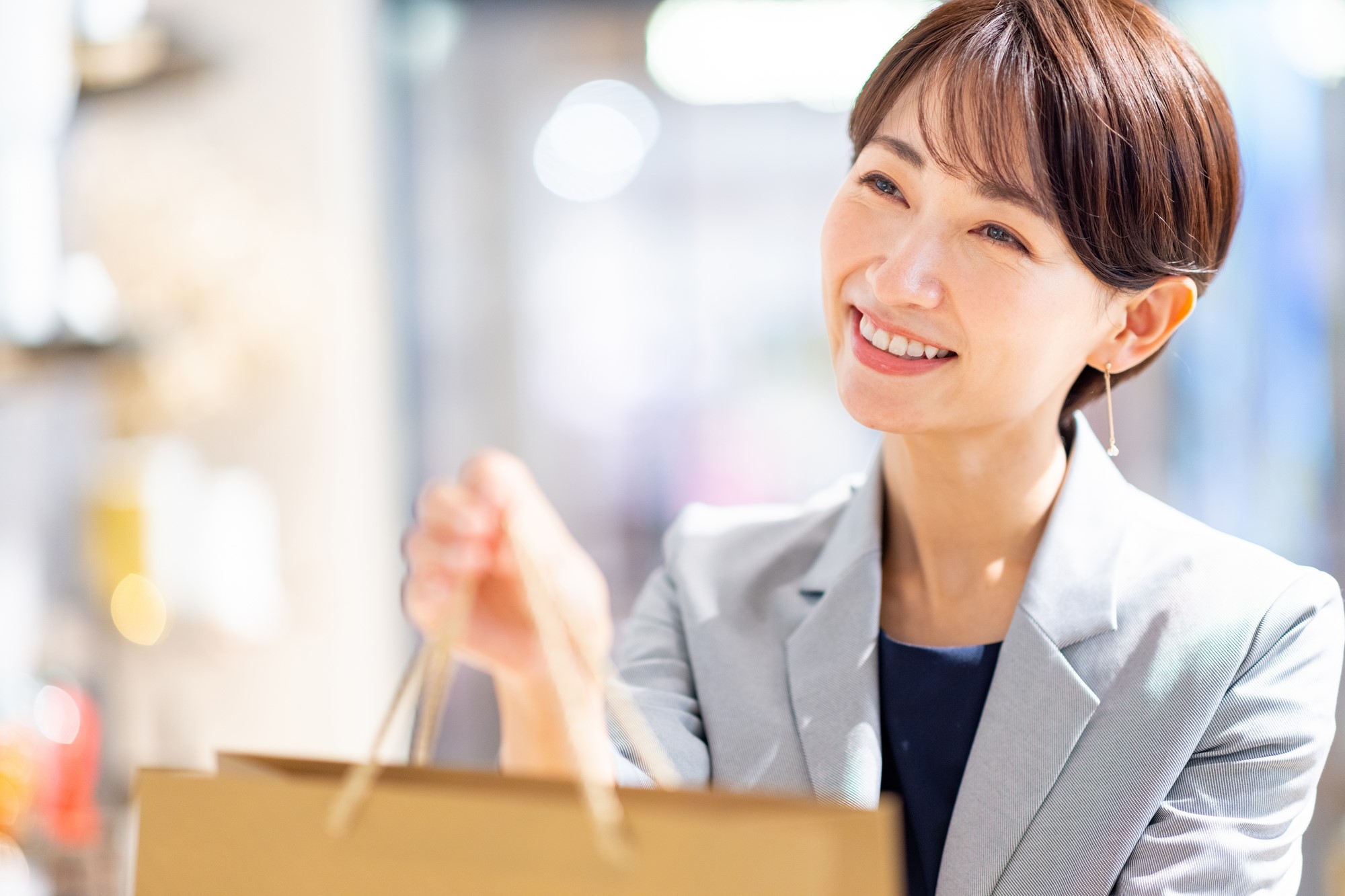 各種社会保険加入「ギフトサロン」販売スタッフ＠小田急百貨店新宿店