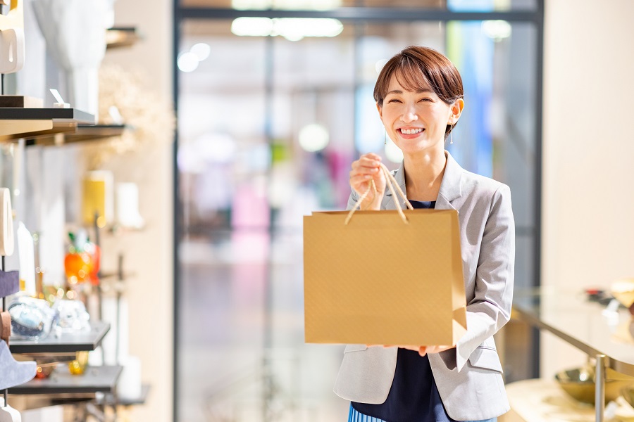 三井アウトレットパーク 木更津勤務｜高時給1510円～｜シューズ・バッグ販売
